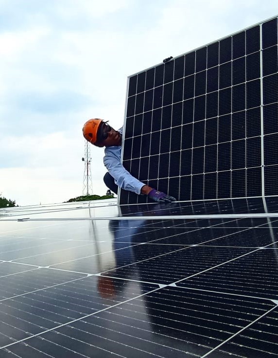 paneles solares efee ingenieria fotovoltaica